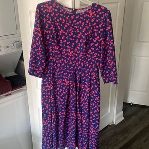Navy & red dress - great for the office!